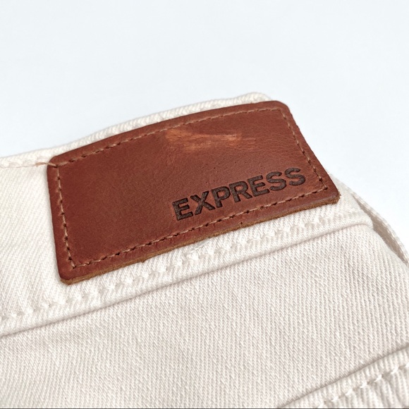 Good Condition Super High Rise Straight Leg Raw Hem Jeans - Picture 6 of 11